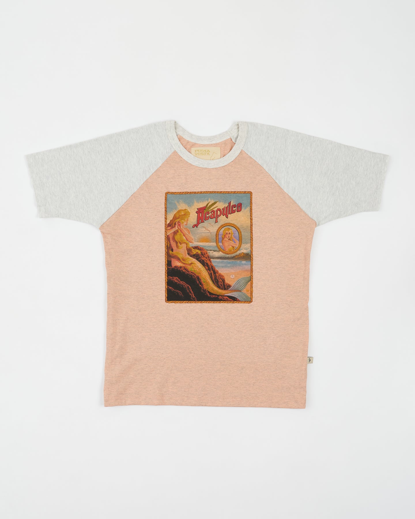 Belleza Raglan Grey & Pink by Emiliano Cocca