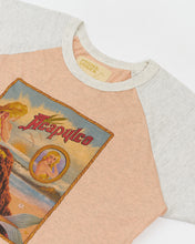 Cargar imagen en el visor de la galería, Belleza Raglan Grey &amp; Pink by Emiliano Cocca
